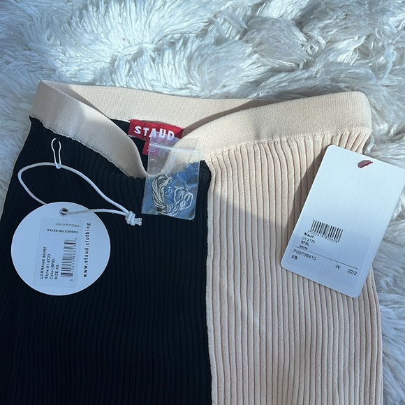 NWT: Staud size xs Lorraine ribbed-knit midi skirt in colors buff and black - Picture 6 of 6
